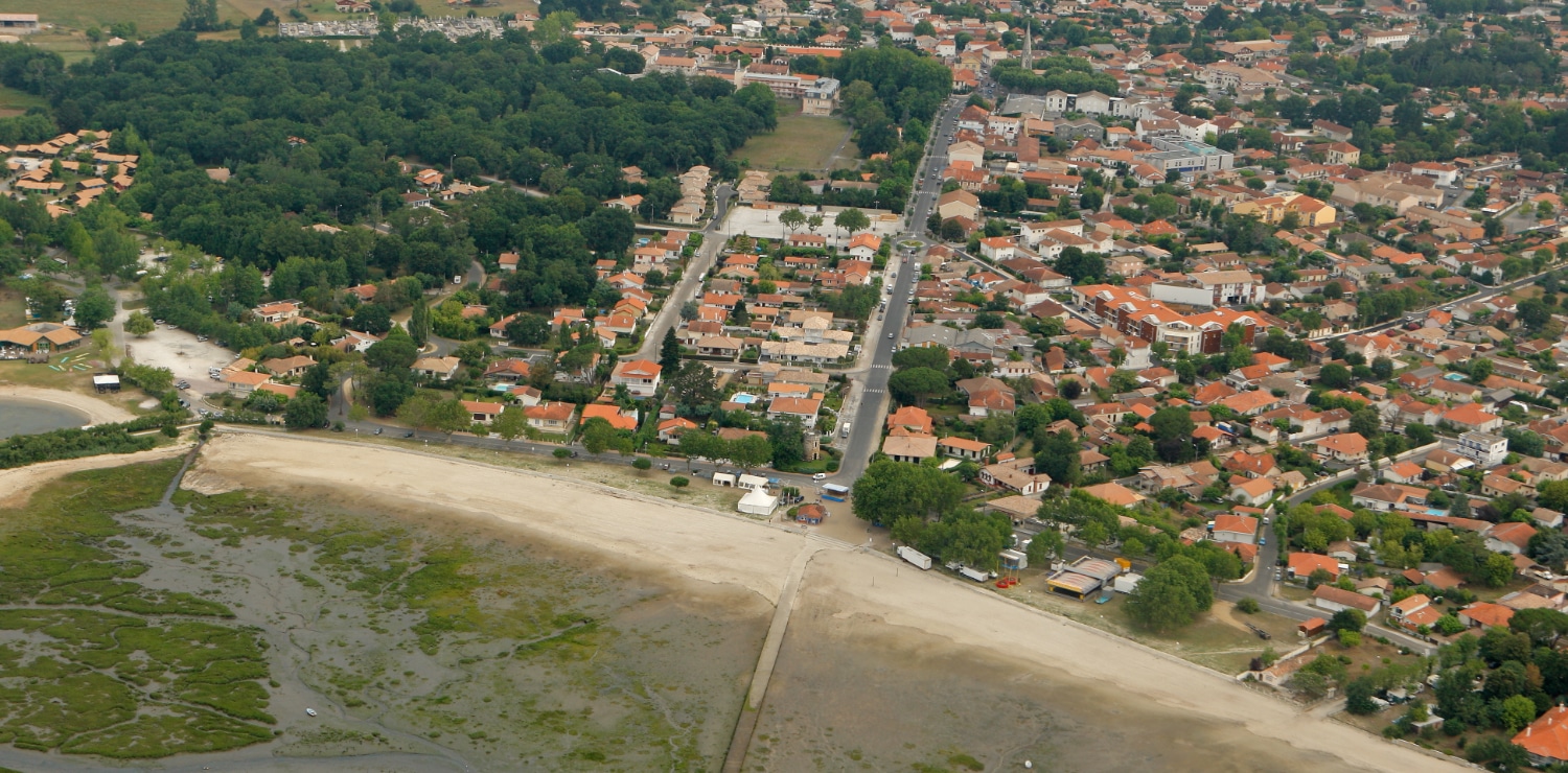 Arès vue du ciel - Bassin d'Arcachon - Gironde