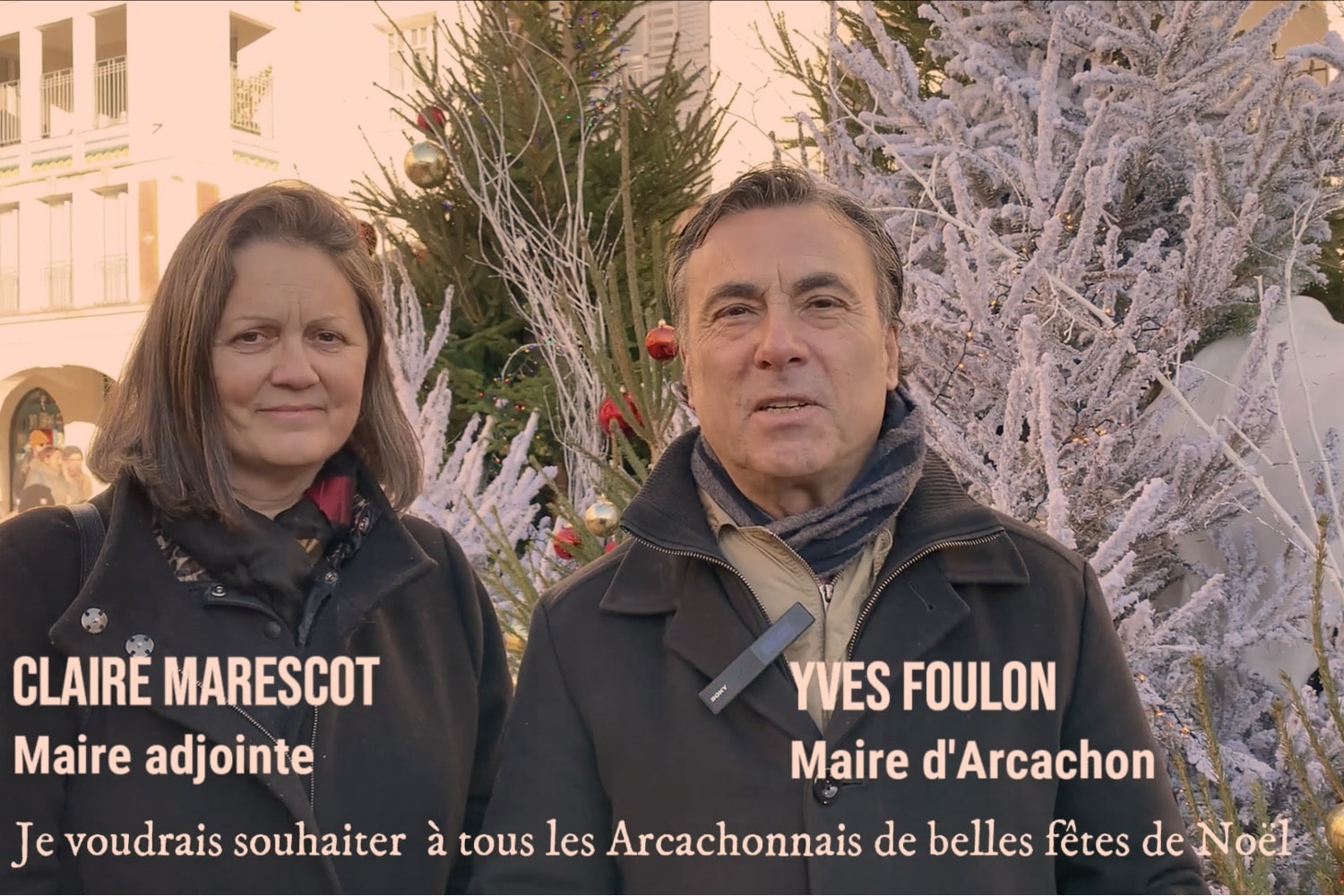 Meilleurs vœux 2022 de Yves Foulon, Maire d'Arcachon, et Claire Marescot, Maire Adjointe
