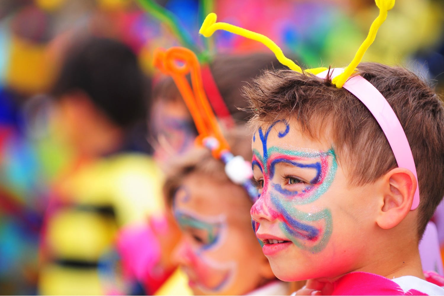 Les enfants adorent se déguiser au Carnaval du Bassin d'Arcachon